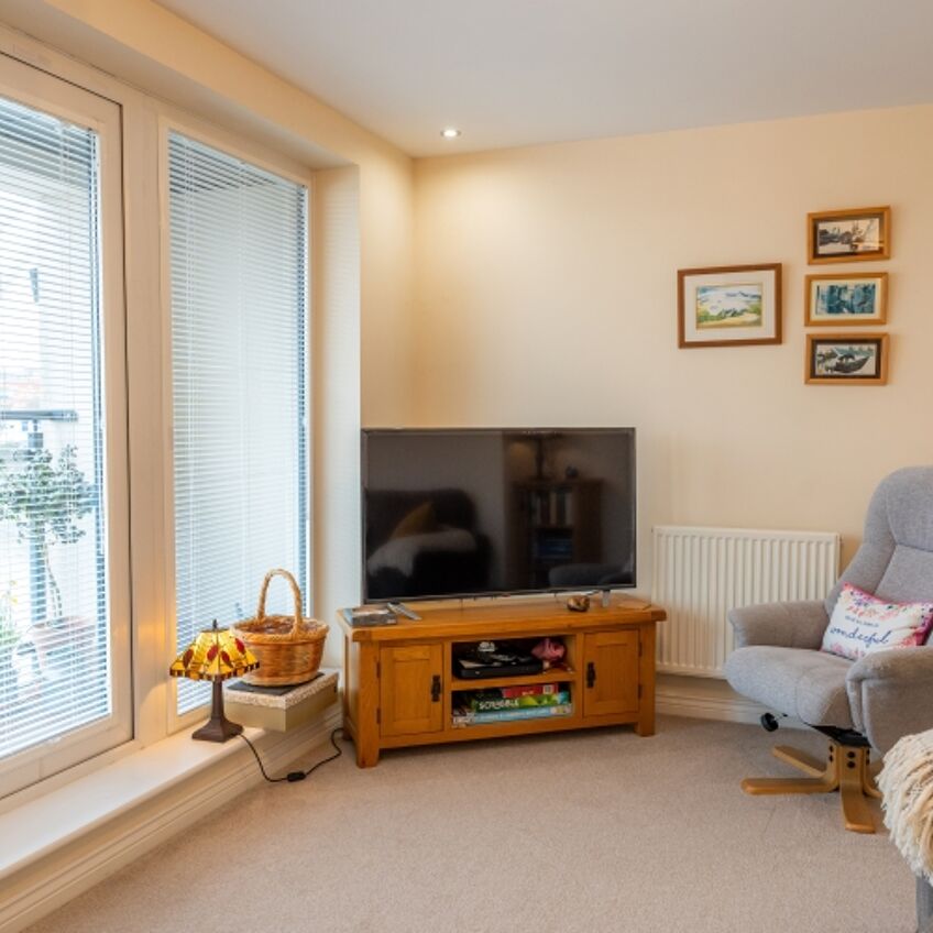 Rhosyn Close, Newport. For sale with Clarke & Partners estate agent.